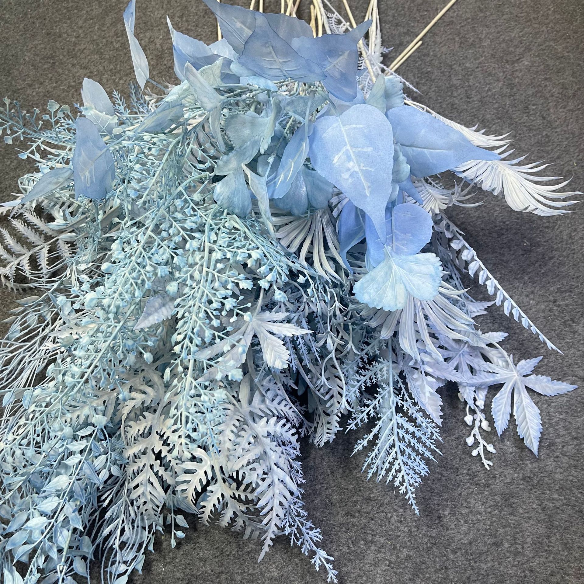 Blue-themed wedding hotel decoration stage ceiling blue-themed plastic flowers