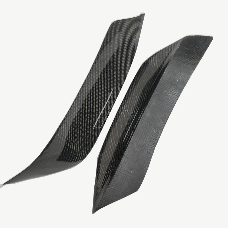 Suitable for BMW M3/M4 front bumper fog light corner trim F80/F82 modified front corner trim, front lip, front spoiler corner trim
