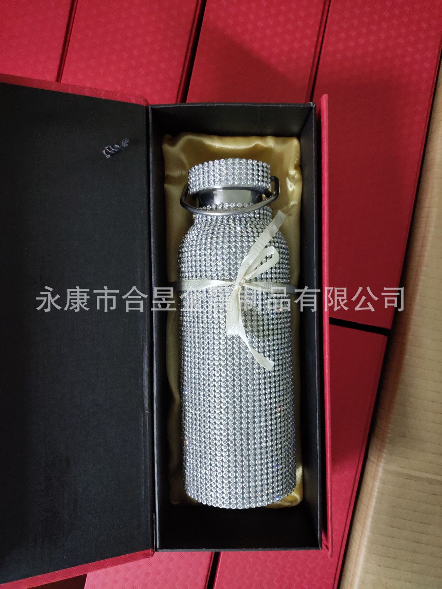 impicture_8d50e99b6c6a2a55639e