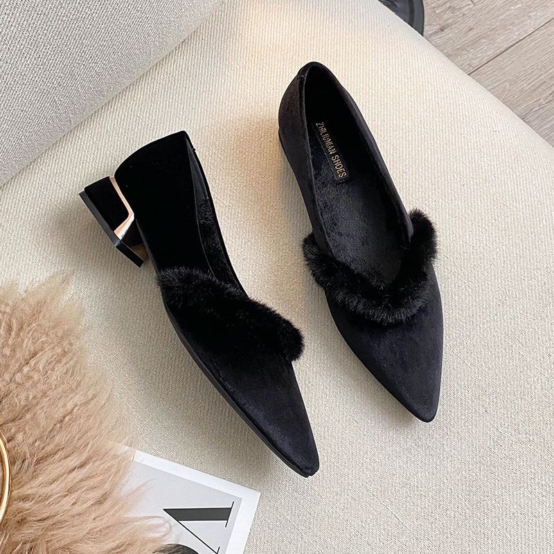 666-30冬2024新款法式尖头加绒保暖单鞋粗跟中跟百搭保暖女鞋大码