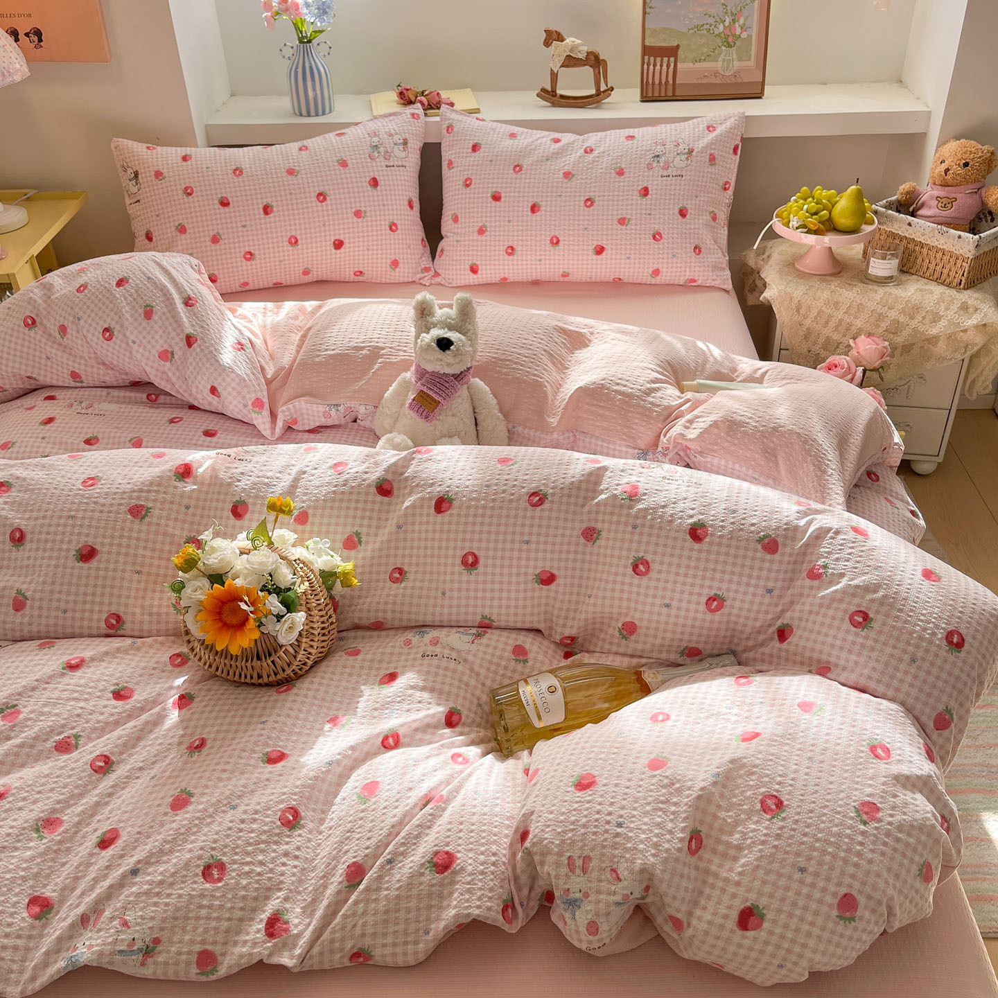 Strawberry bunny [class a maternal and infant grade puff yarn] / 【flat sheet style】0.9 three-piece set - duvet cover 150x200 cm
