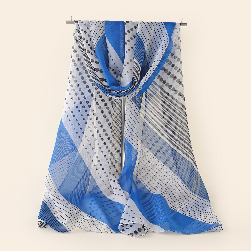 Creative elegant scarf