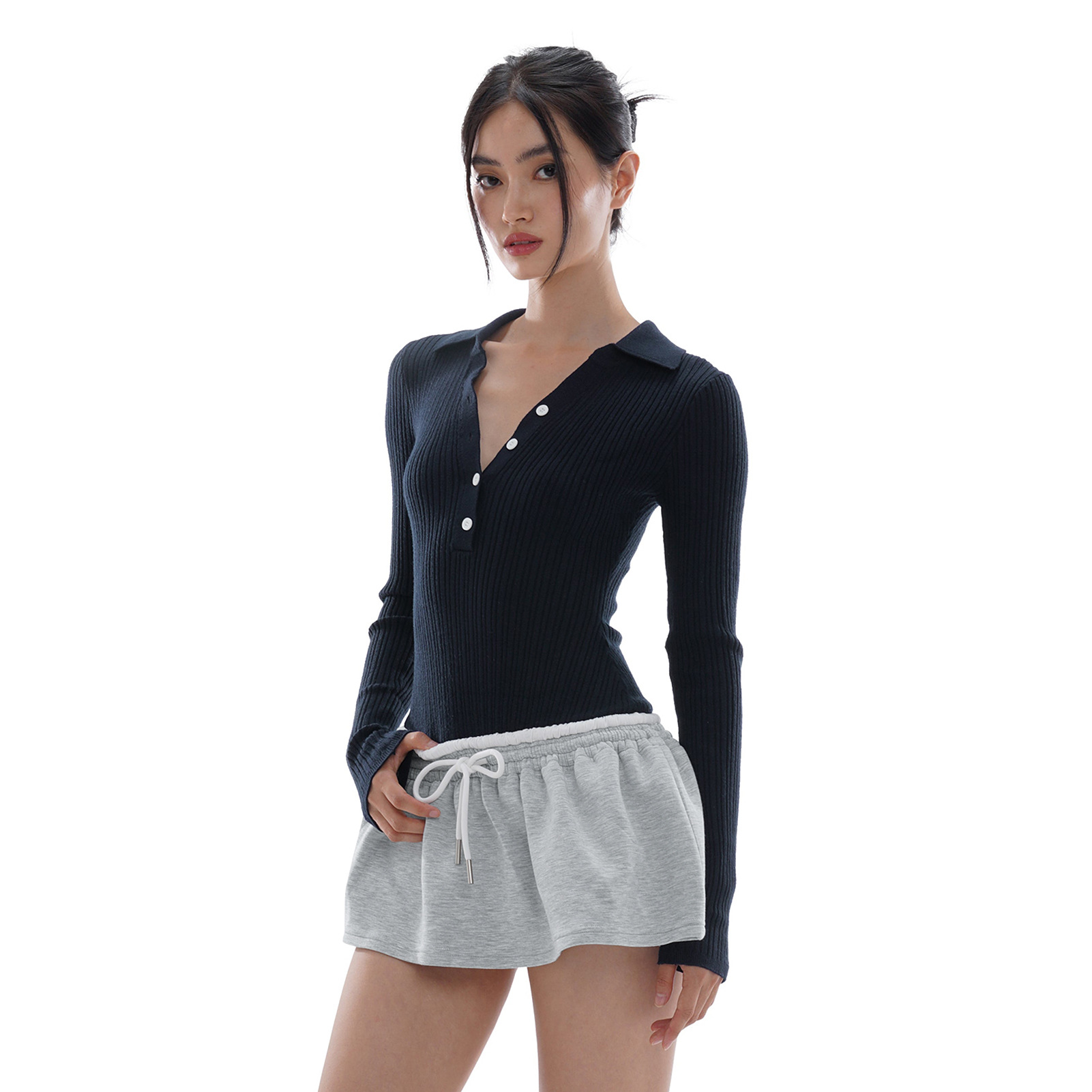 6765 浅灰色模特图 2.jpg