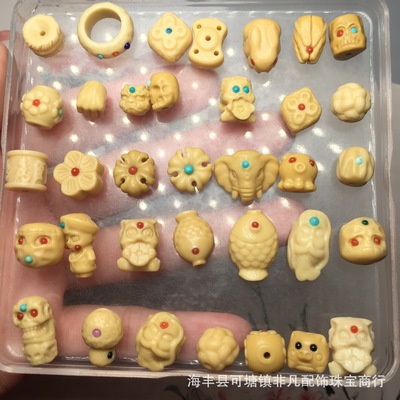 原矿金膏玉背云隔珠星月配饰DIY饰品小鱼梅花阿呆美人鱼三通笑佛