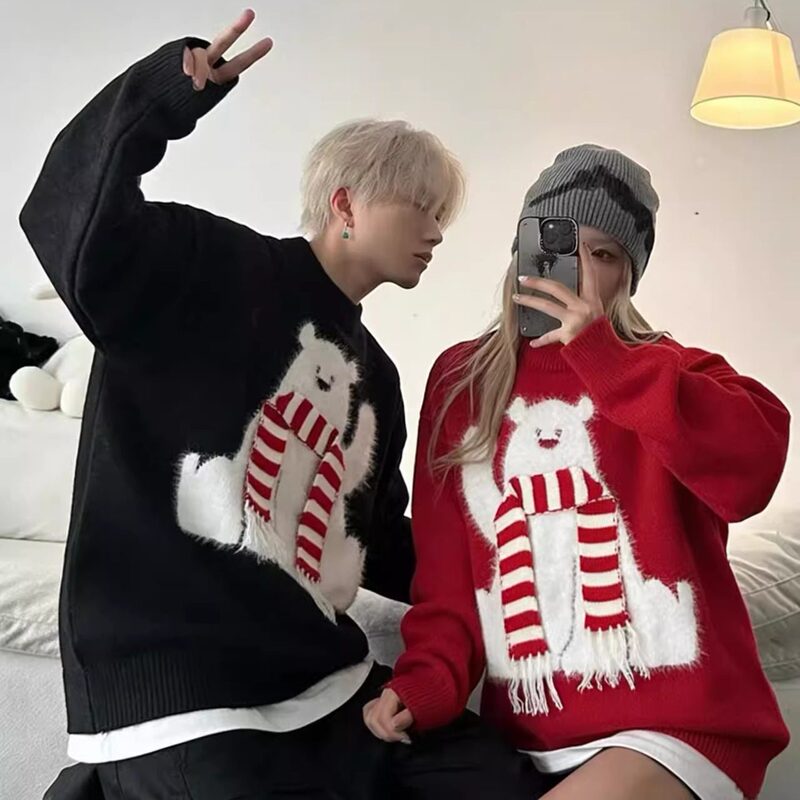 2025 Autumn/Winter New Fashion Cartoon Polar Bear Sweater for Women, Couple's Pullover Thickened Warm Knitted Sweater for Women