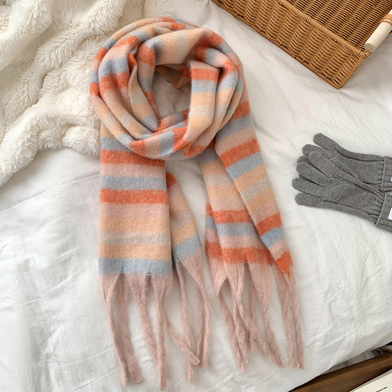 Bufandas de invierno femeninas de alta calidad 2025 nuevas parejas gruesas calentamiento color rayas collar bufandas al por mayor