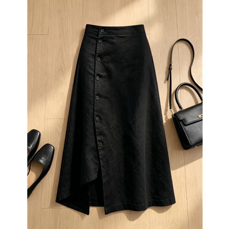 French vintage long skirt with side button design and irregular slit, suitable for petite figures, summer 2026 French vintage long skirt with side button design and irregular slit, suitable for petite figures, summer 2026