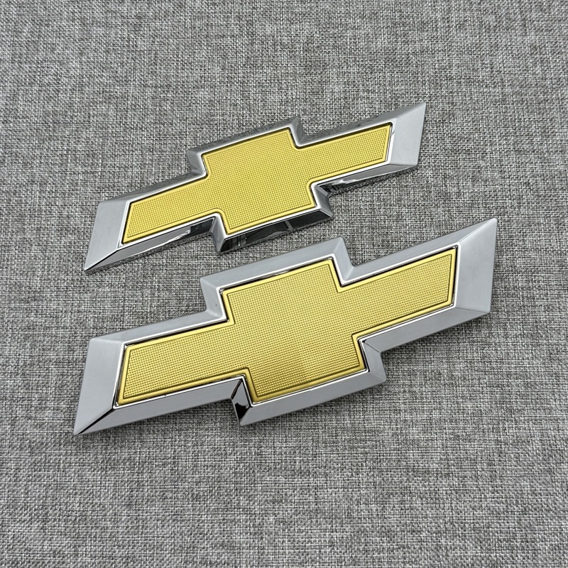 Applicable to Chevrolet Cruze Models 17-22, Front and Rear Cross Logo Replacement, Blackened Car Emblem