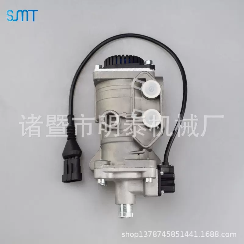 41211497 DX60B K013005 脚刹车阀 气压制动系统