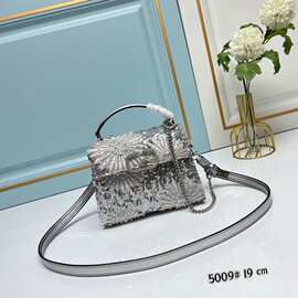 2025新款高级感亮片时尚晚宴单肩女包手工宴会名媛珍珠小包手提包