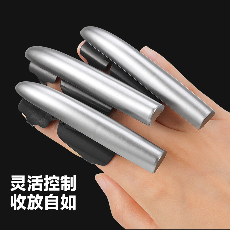 La explosión de sonido de la garra de lobo se puede plegar enlaces de eyección dedos retráctiles garra de lobo creativa novedad juguete de punta de dedo