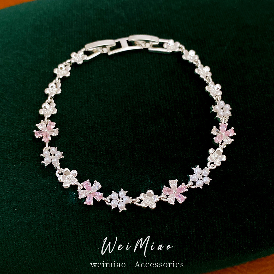 Zircon flores perlas pulseras de fichaje ligero de lujo nicho de alto nivel pulseras frescas y dulces joyas al por mayor