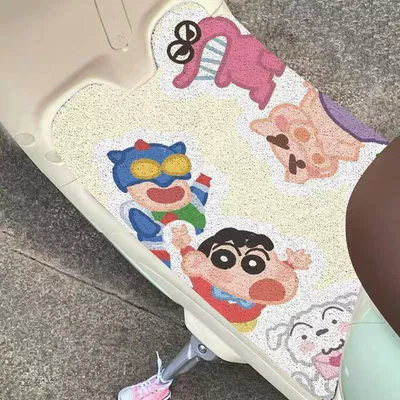 Electric vehicle foot mat — Non-slip Foot Pad Pad Free Cutting - holding-little-fist-piggy-3050cm-silk-circle-default-rectangle-needs-to-be-cut-by-yourself