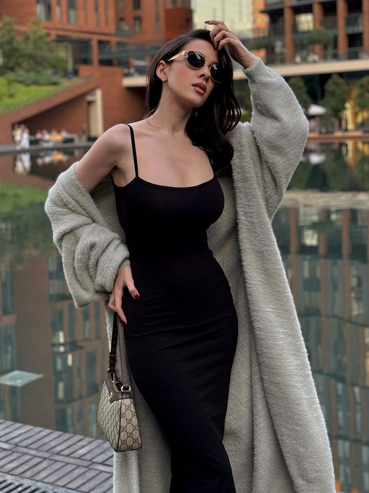 Áo cardigan len lông mềm dáng dài rộng cổ chữ V tay dài — hồng, màu xám, quần kaki chi tiết 49