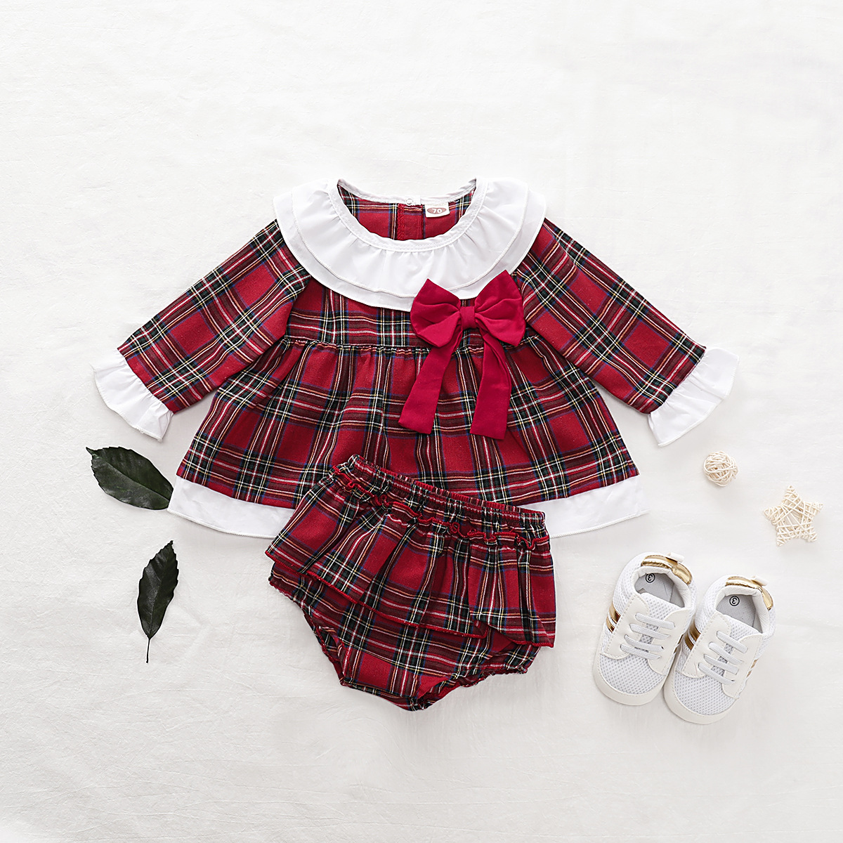 Children Clothings Long-sleeved Non-hooded Pullover Autumn Plaid Dress Underpants Two-piece Suit display picture 3