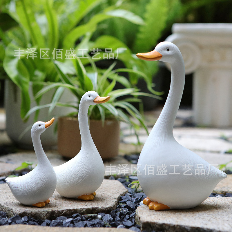Decoraciones creativas europeas para el hogar dibujos animados pato adornos jardín patio TV interior decoración de simulación de paisaje