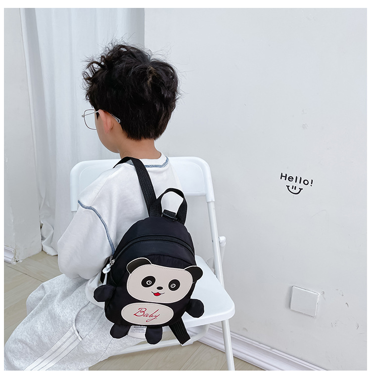 Kindergarten schoolbag for children, boys and girls, 1-3-5 years old, anti-wandering rope, cute frog, double-shoulder baby small backpack undefined