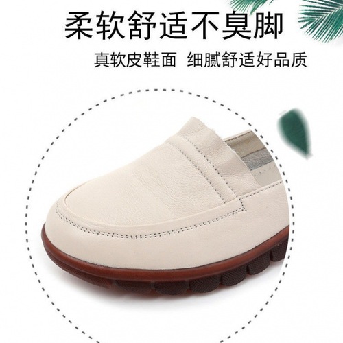 Shallow mouth single shoes flat sole real soft leather women's  spring and autumn non-slip soft sole beef tendon sole mom's leather shoes women's casual shoes