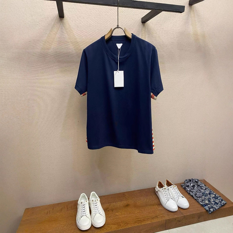 25 New Products Os Loose Version Stitching Contrasting Color Bv Design Cuff Embroidered T-Shirt Soft Cotton Men's Knitted T-Shirt