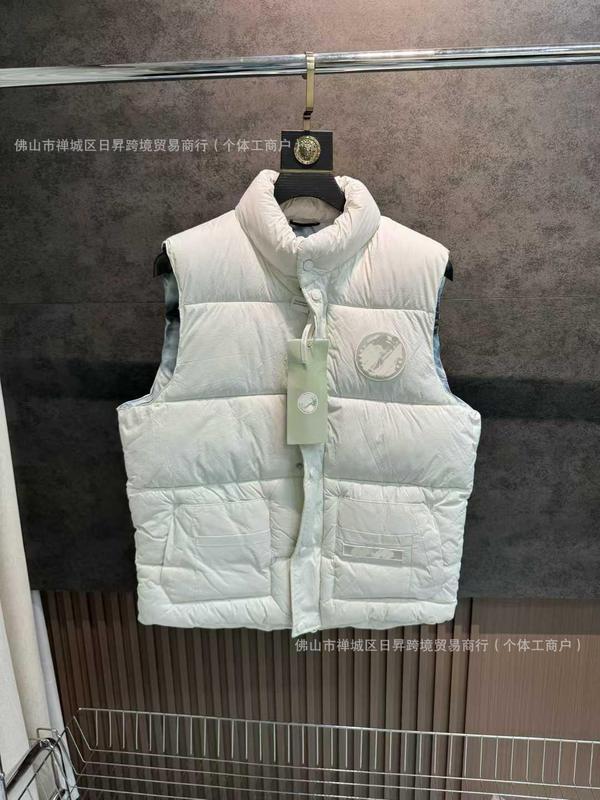 2025冬季新款大鹅排骨羽绒棉服马甲男女同款刺绣立领保暖背心外套|undefined