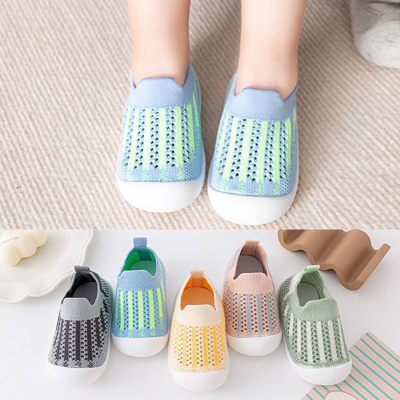 Zapatos de malla de color liso para niños, zapatos de suela blanda para niños pequeños, calzado exterior para niños, zapatos transpirables para niños, novedad de primavera y verano 2022