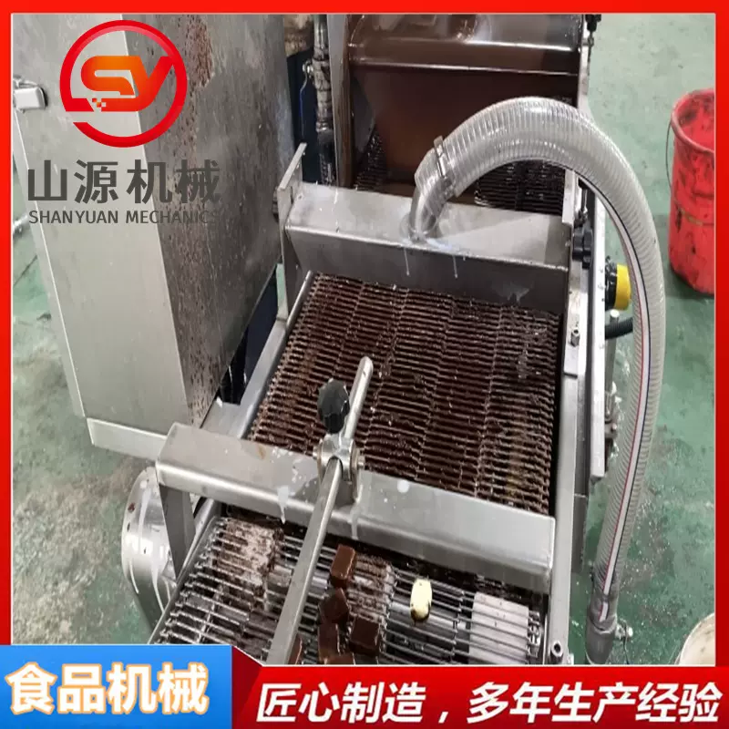 可可派裹巧克力设备 带加热的裹浆机 雀巢脆脆鲨巧克力涂层机