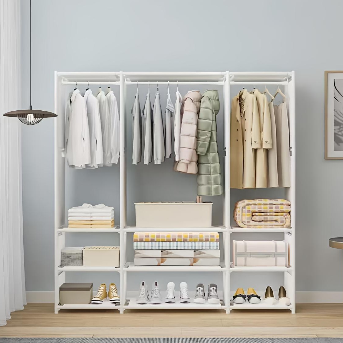 Perchas simples, estantes de almacenamiento multifuncionales, optimización del espacio, dormitorios domésticos, colgadores de piso engrosados, pisos y ahorro de espacio