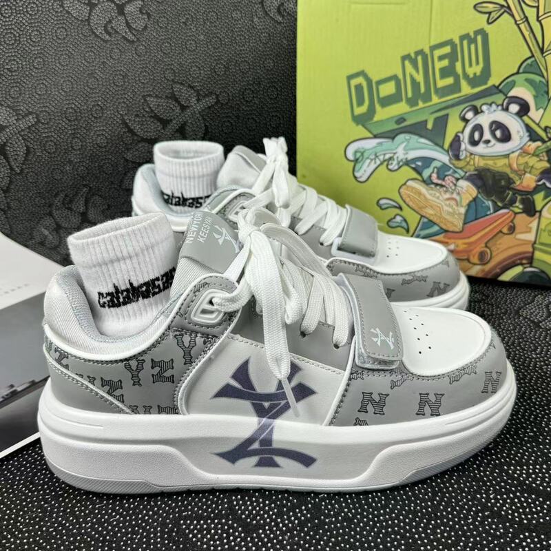 National Fashion Shoes Men's and Women's Ins Style Platform Color-matching Bread Shoes Chic Street Couple's Letters Sports Casual Shoes National Fashion Shoes Men's and Women's Ins Style Platform Color-matching Bread Shoes Chic Street Couple's Letters Sports Casual Shoes