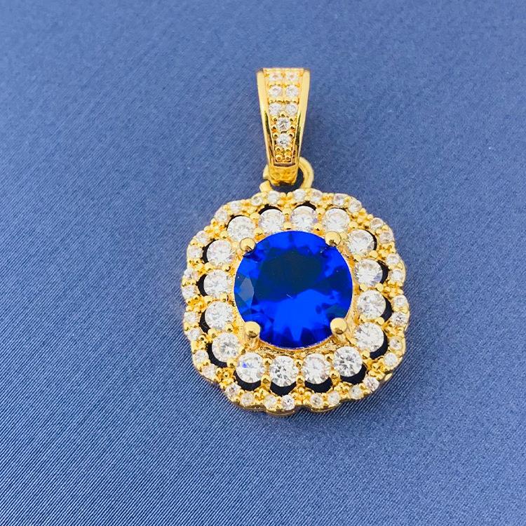 2022 nuevo trébol giratorio simple cien colgante fuente joyería fábrica al por mayor directa sin cadena