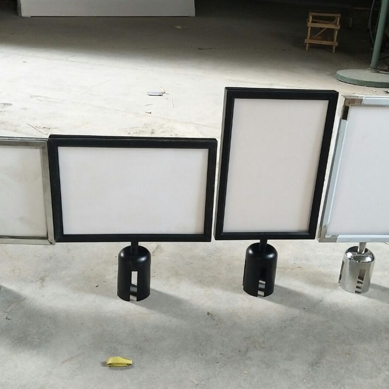 立牌款插牌横竖广告隔离带栏杆A3围栏指示牌排队展示牌A4不锈钢柱