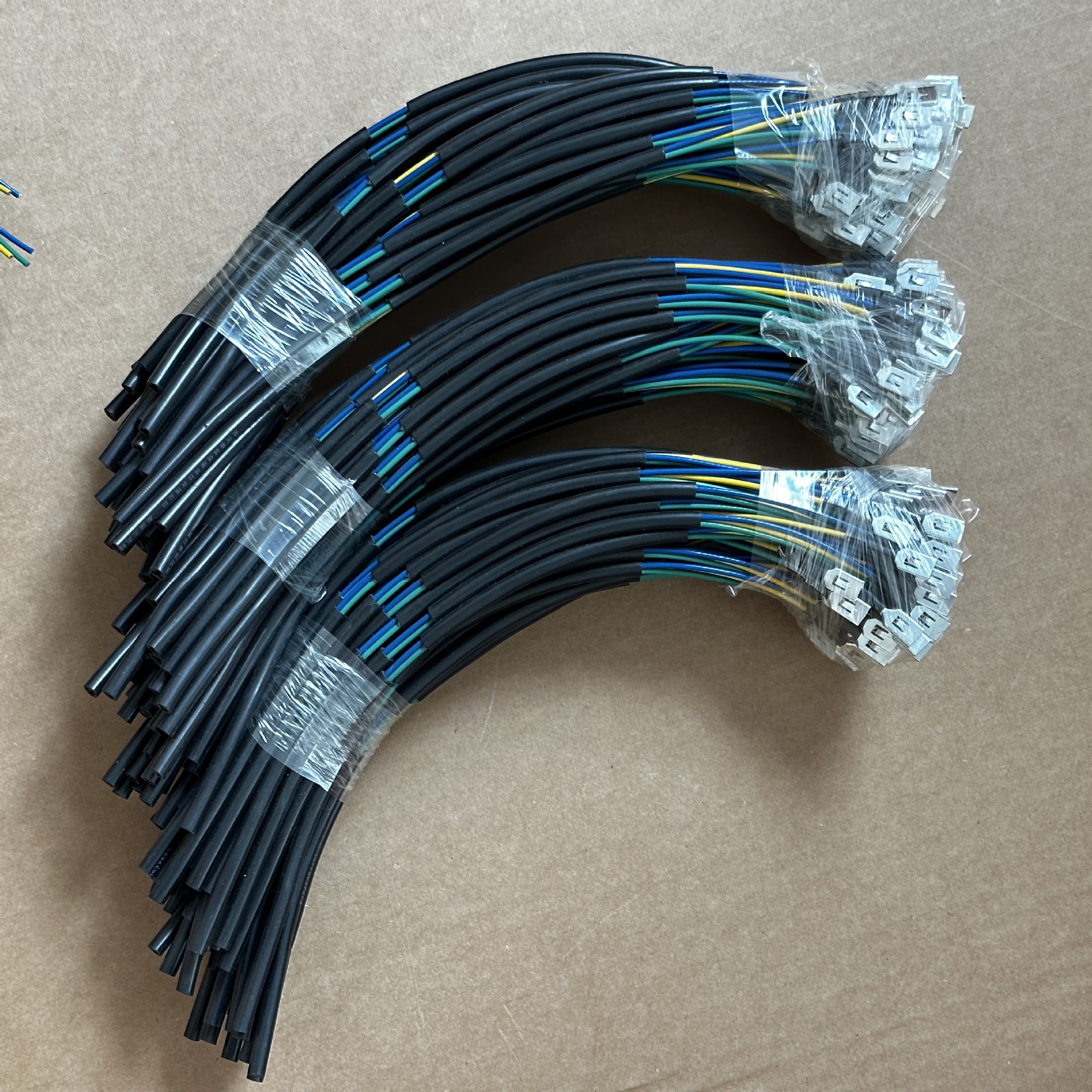 厂家直供铁氟龙高温线高温三芯线电机线打药机割草机