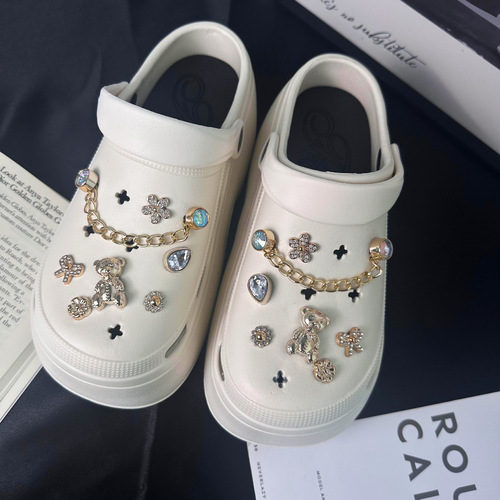 Crocs accessories, high-end shoe flowers, detachable pearl shoe buckles, garden shoes, beach bags, decorative buckle accessories, wholesale