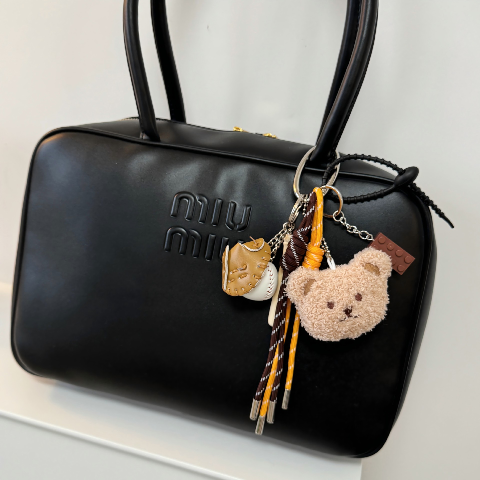 [beige] plush bear head baseball m style pendant