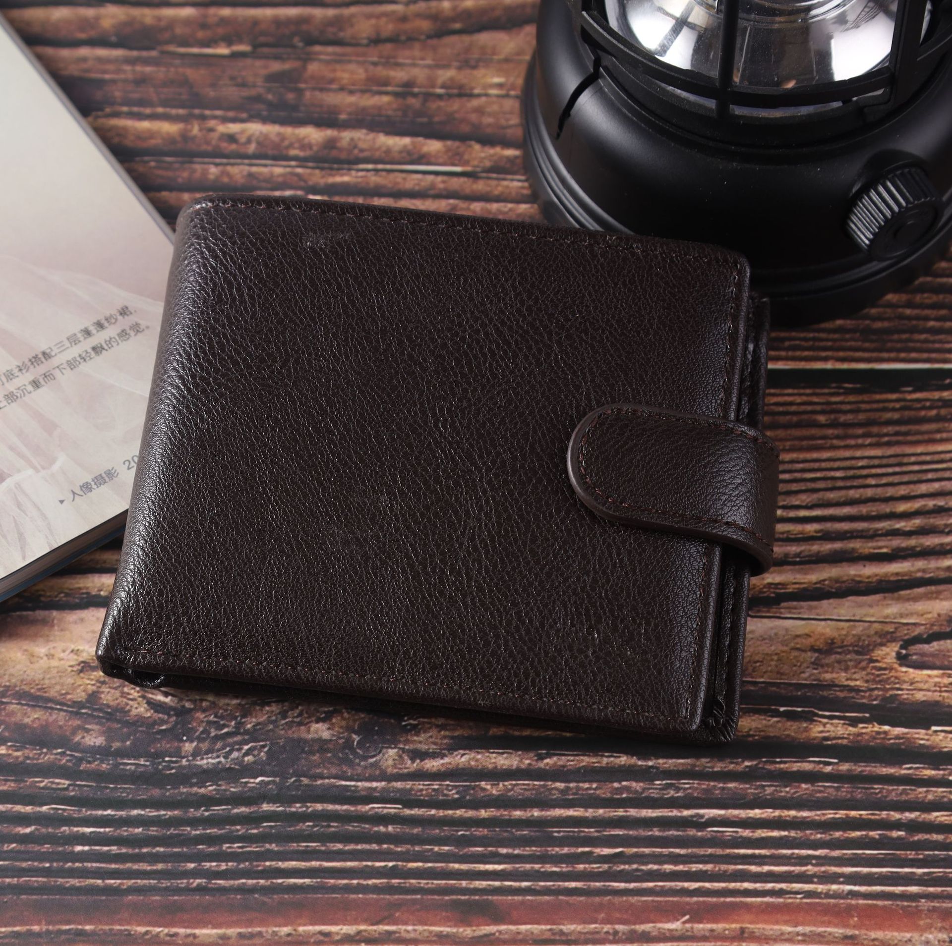 Men's Wallet Image 3