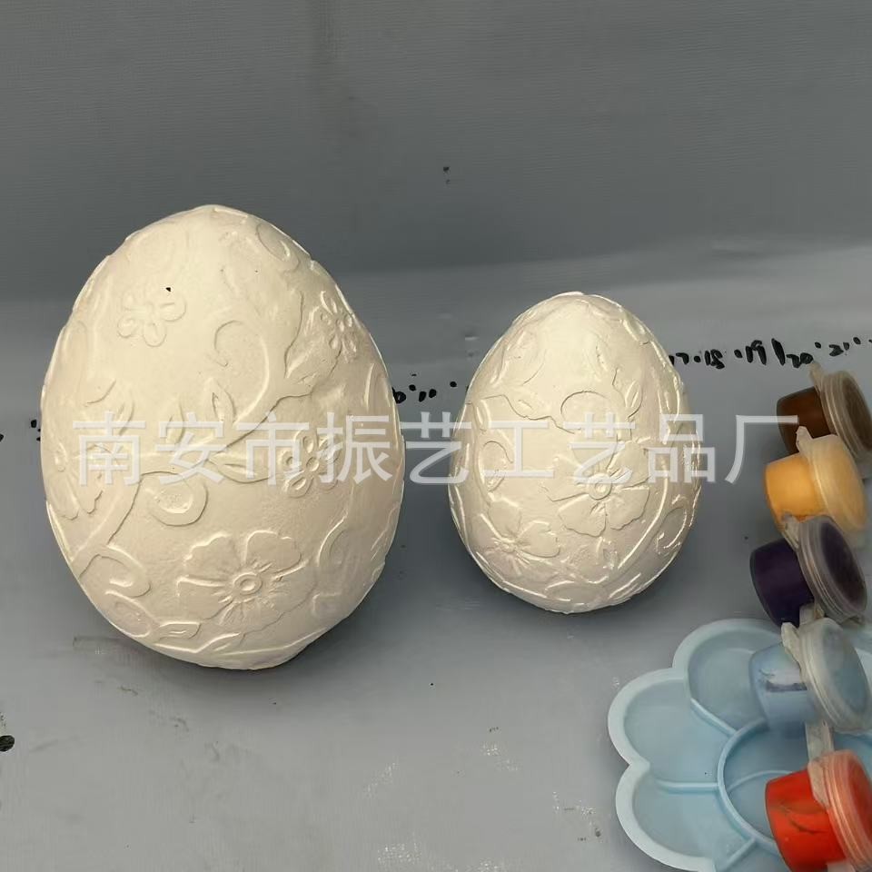 ����ڴ�ʵ�ʯ�๤�յ���ɫ����ģ�Ͱڼ��ط���ɫ����ʯ�๤��Ʒ