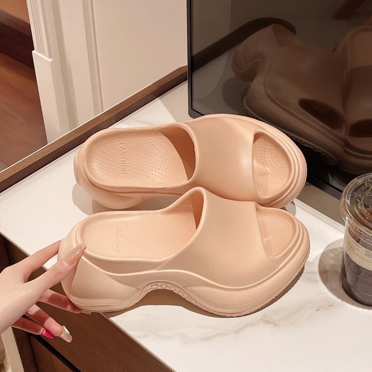 카키색 베어보드