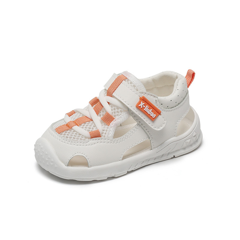Nuevos zapatos de bebé de color cálido primavera y verano zapatos de bebé de fondo suave para niños con punta cerrada Velcro zapatos para niños zapatos de playa para bebés de moda