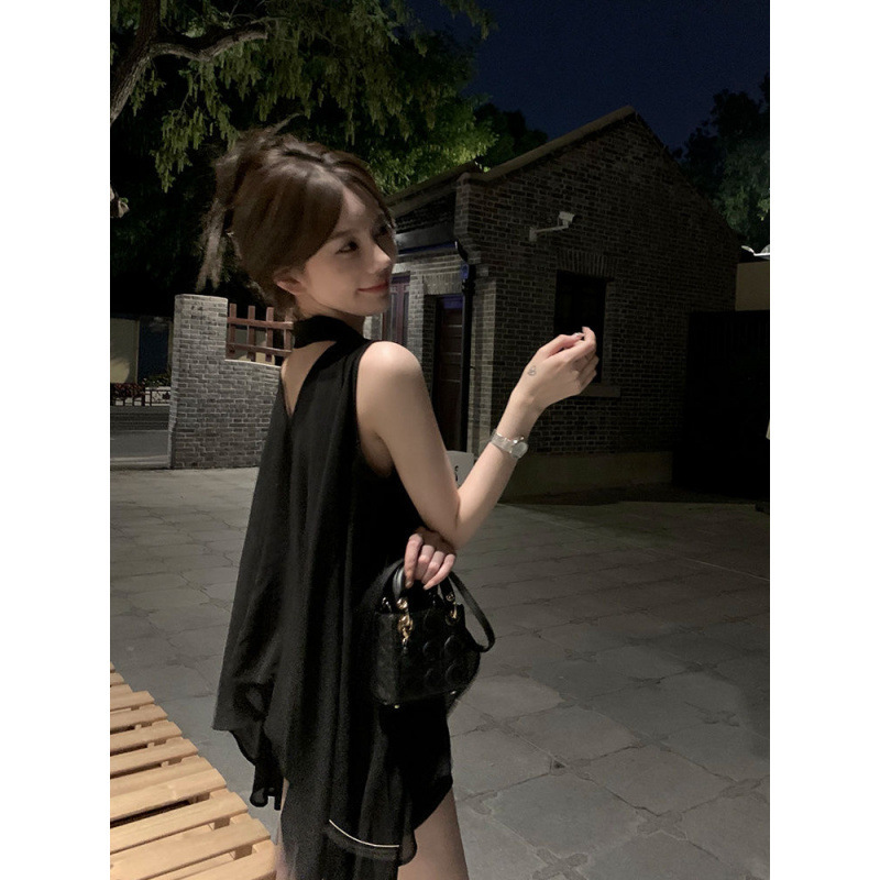 French Sexy Black Halterneck Off-Shoulder Shirt Top for Women, High-End Pure Desire Sleeveless V Neck Chiffon Shirt
