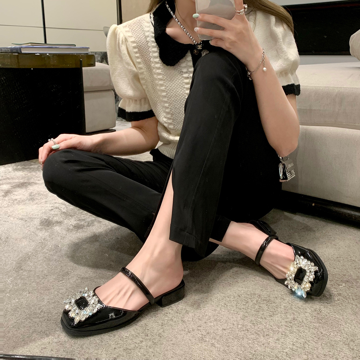 Grape Mom with the same style 2023 spring new sexy sandals and slippers women flash diamond shallow mouth square head flat half drag sandals women_voghion.com