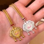 蝶恋花福锁包双面莲花平安锁长款毛衣链项链女轻奢高级感吊坠配饰