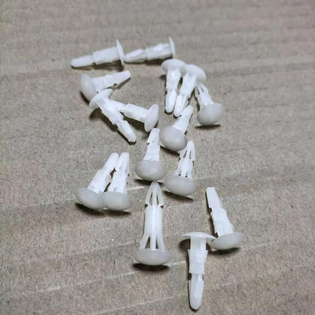 批发优良电子配件尼龙材料隔离柱 固定座  PC板间隔柱 柳钉