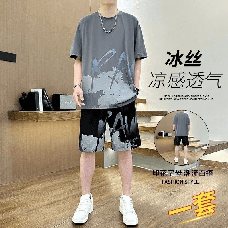メンズ夏用アイスシルク薄手速乾服、半袖Tシャツ、ショートパンツ、カジュアルスポーツウェア、ハンサムな衣装のセット|undefined