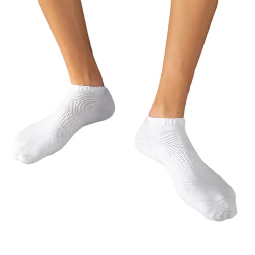 Versatile solid color minimalist black and white socks for men spring and autumn shallow mouth low-cut short-tube sports socks boat socks wholesale