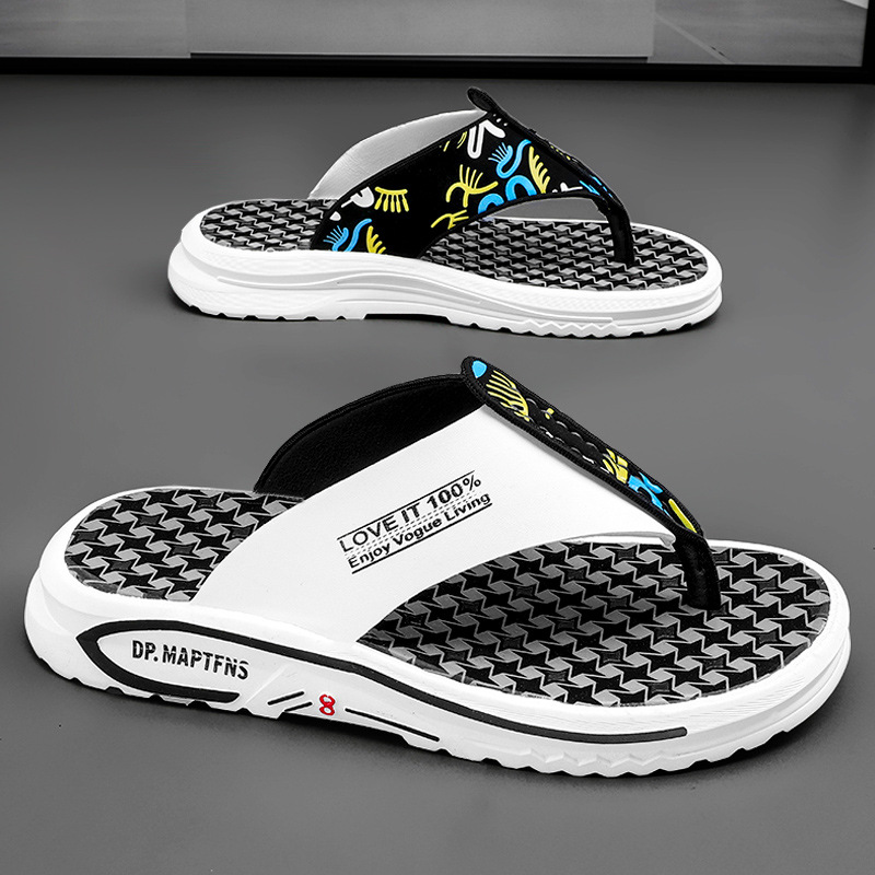 Vietnamese men's summer outdoor anti-slip and wear-resistant toe sandals for men, casual sports beach sandals