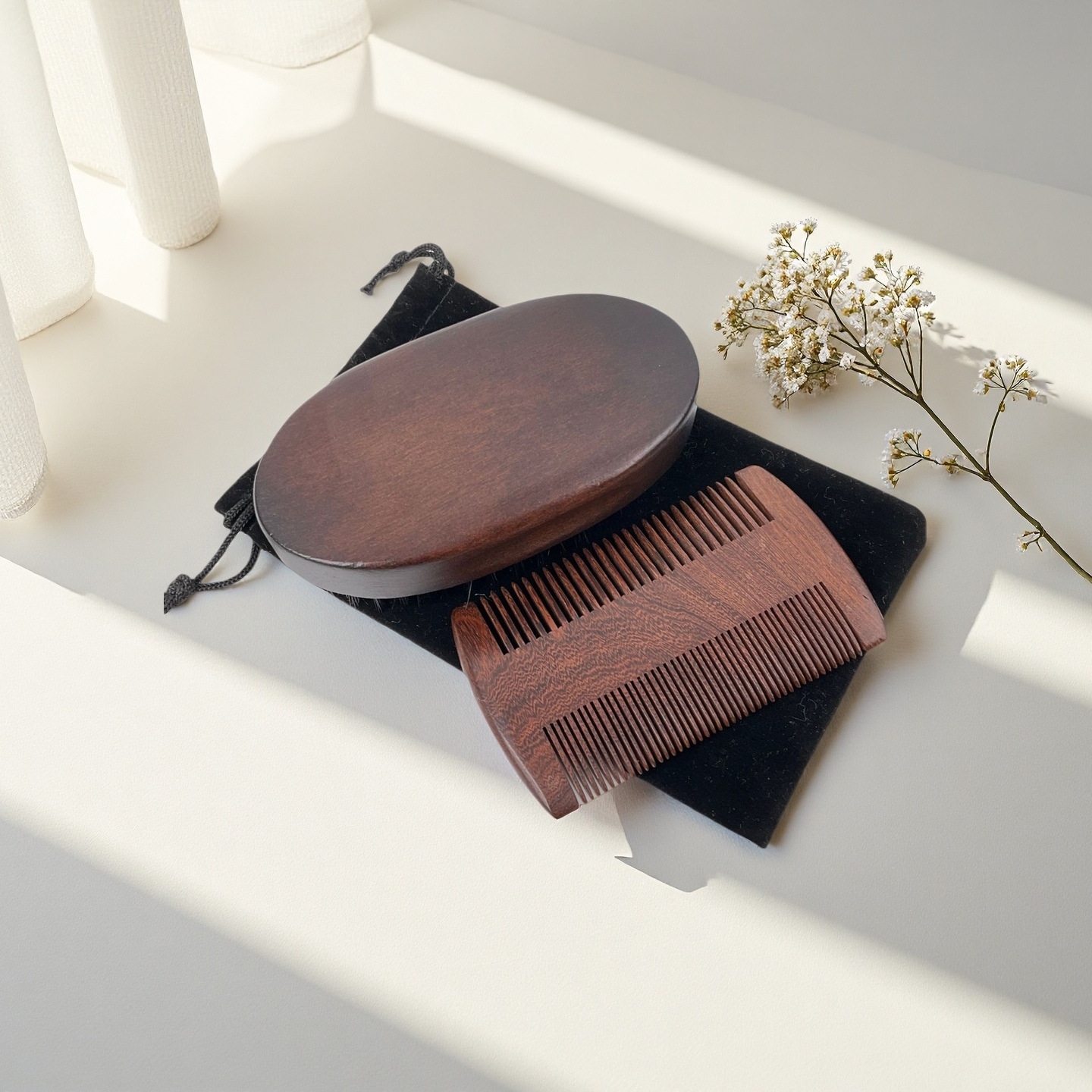 Fábrica de origen Peine de madera transfronterizo Peine de madera Peine portátil Peine de madera Conjunto de peine de barba de dientes finos de doble cara Peine de peluquería