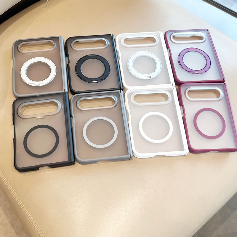 Suitable for Xiaomi 18 Fold foldable phone case, featuring magnetic charging, a skin-like matte finish, and dual-axis hinge protection Suitable for Xiaomi 18 Fold foldable phone case, featuring magnetic charging, a skin-like matte finish, and dual-axis hinge protection
