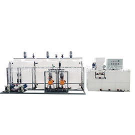 污水处理设备;污泥处理设备;输送机