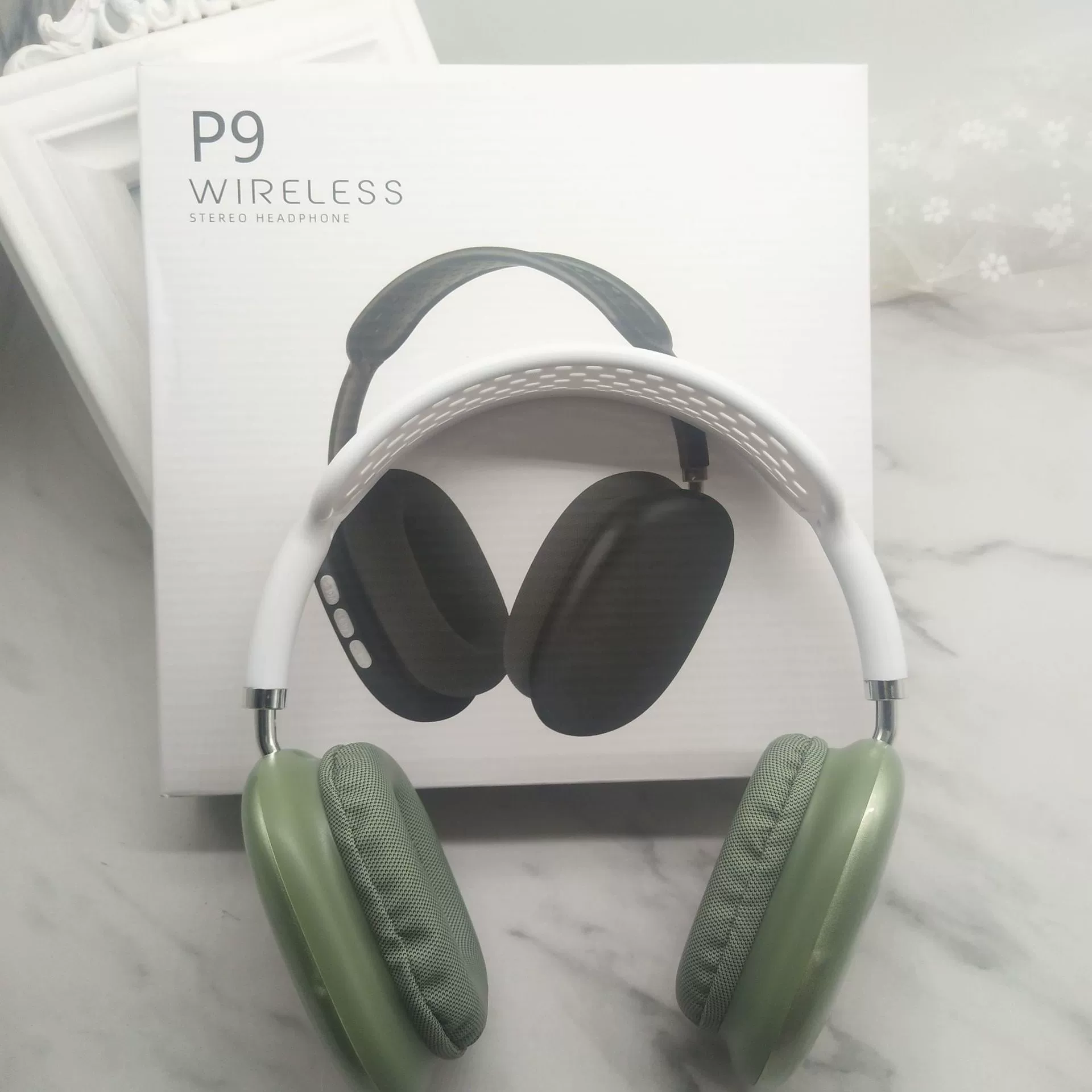 P9Max Wireless Bluetooth Headphones USB Charging Heavy Bass Sport Earphones Card Slot Neutral Brand