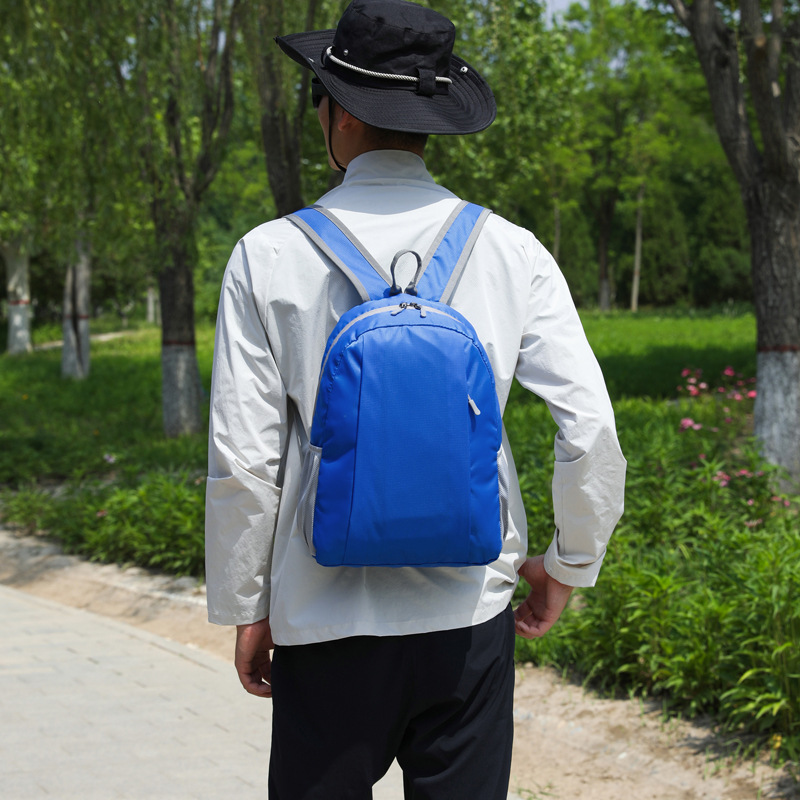2025 nueva mochila deportiva al aire libre bolso de viaje ligero mochila de viaje plegable mochila simple de gran capacidad