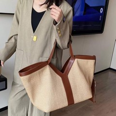 ドロップシッピング 2025 新しい菱形パターンの女性の大容量トートバッグフレンチニッチシングルショルダーわら脇の下バッグ